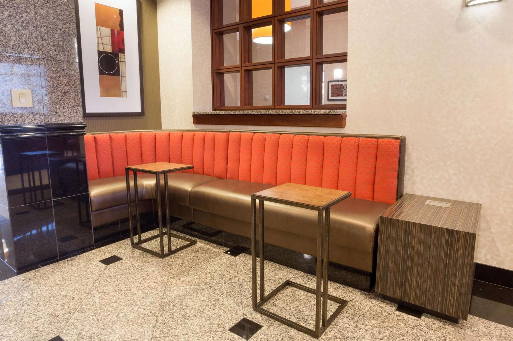 Drury Inn & Suites Dayton North Exteriör bild