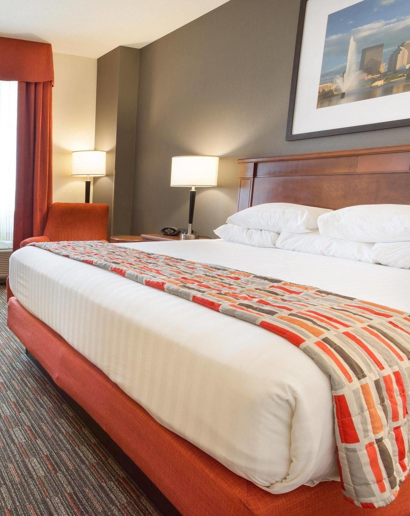 Drury Inn & Suites Dayton North Exteriör bild